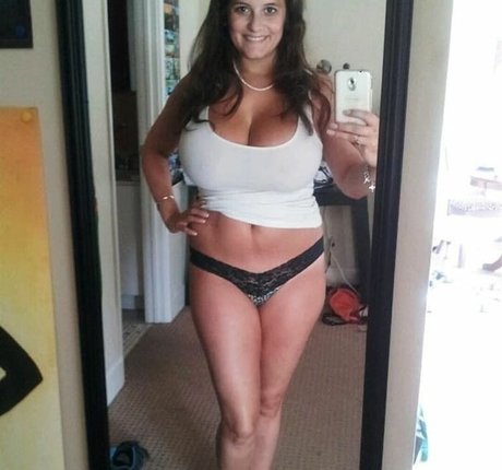 Avery Harwood onlyfans sex leak