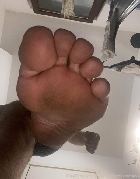 youloveyourkingfeet onlyfans fuck