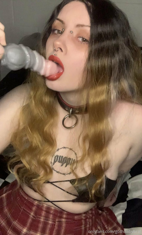 gothbabybrat onlyfans leakes