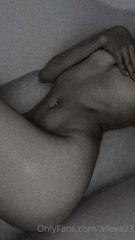 Allexa23 onlyfans ass