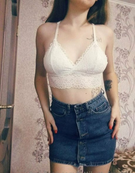 tettikettyfreefree onlyfans strip tease