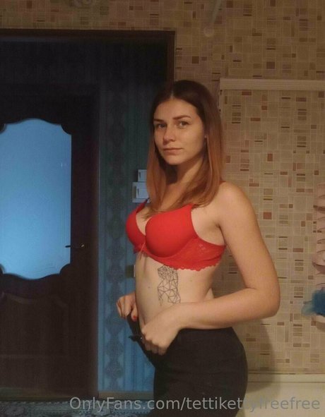 tettikettyfreefree en onlyfans