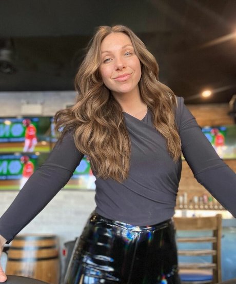 Christine Cote xxx only fans