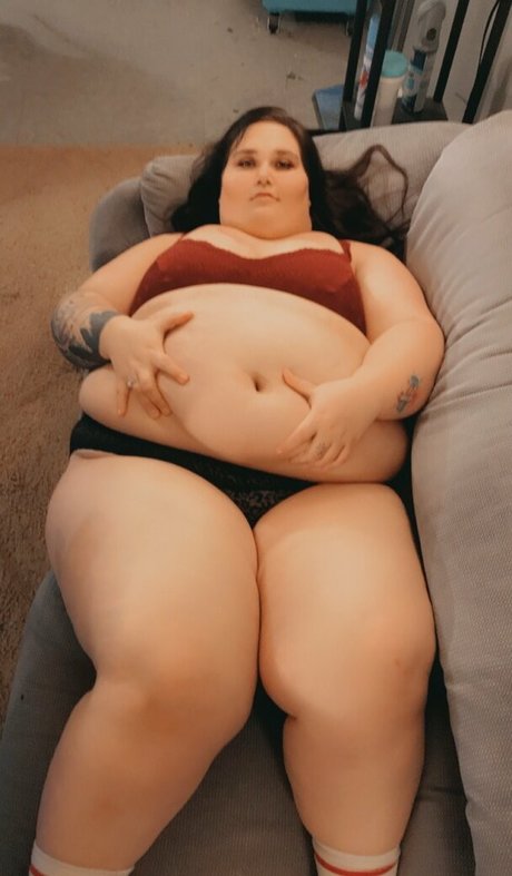 twinkiebelle onlyfans model images