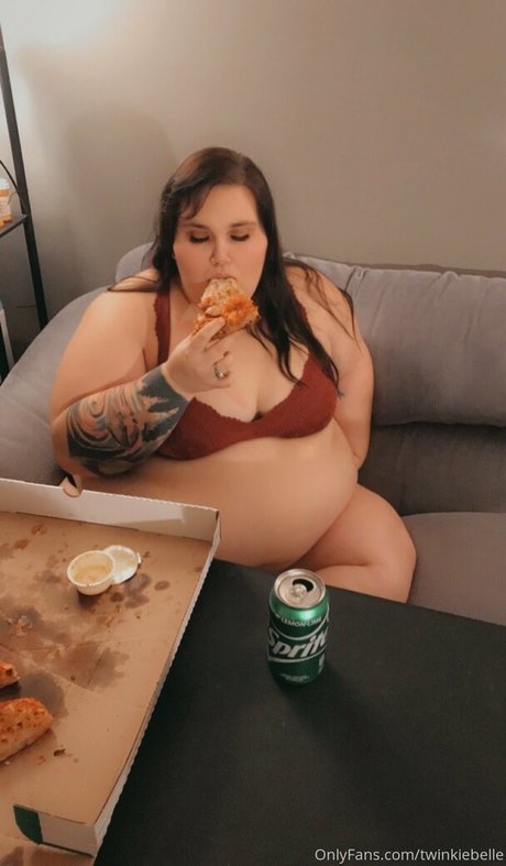 twinkiebelle onlyfans mega