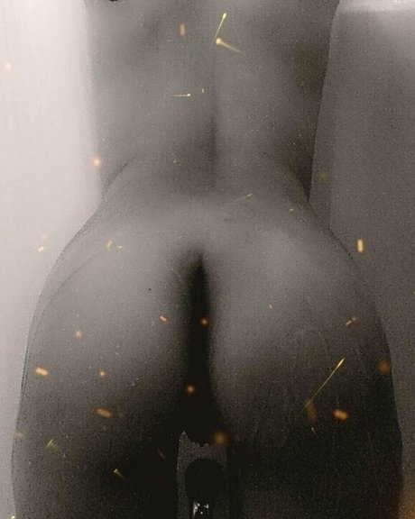 lonelymommaof2 onlyfans sex leaks