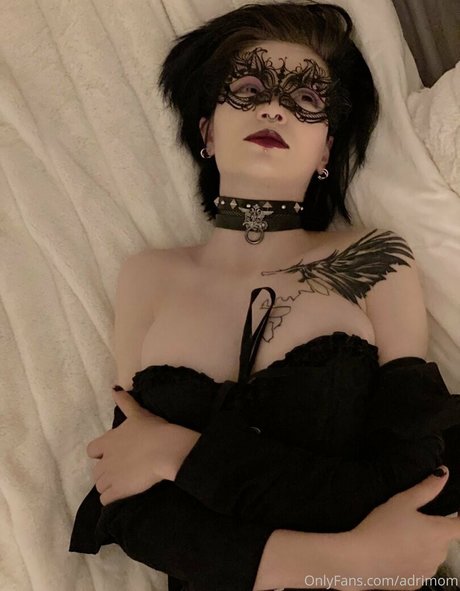 adrimom only fans nude