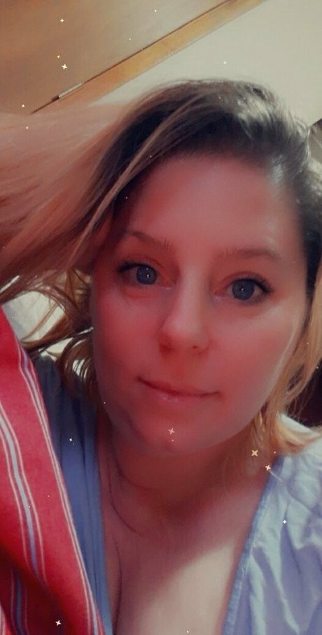 mysophie naked on onlyfans