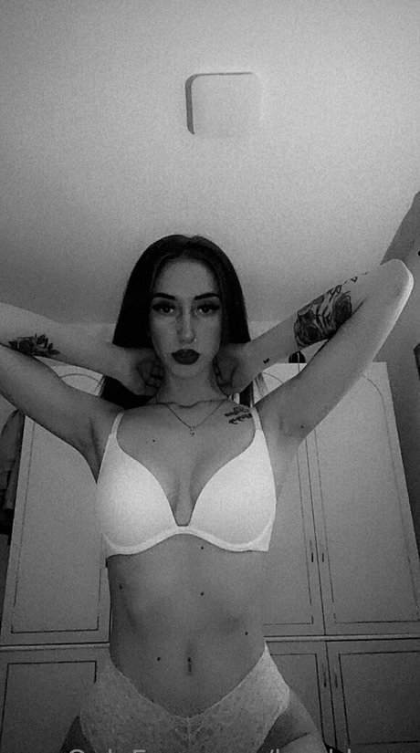 lorybloom onlyfans public photos