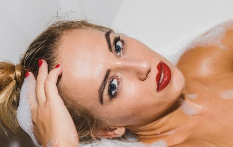 Monika Lara Smith onlyfans leaks