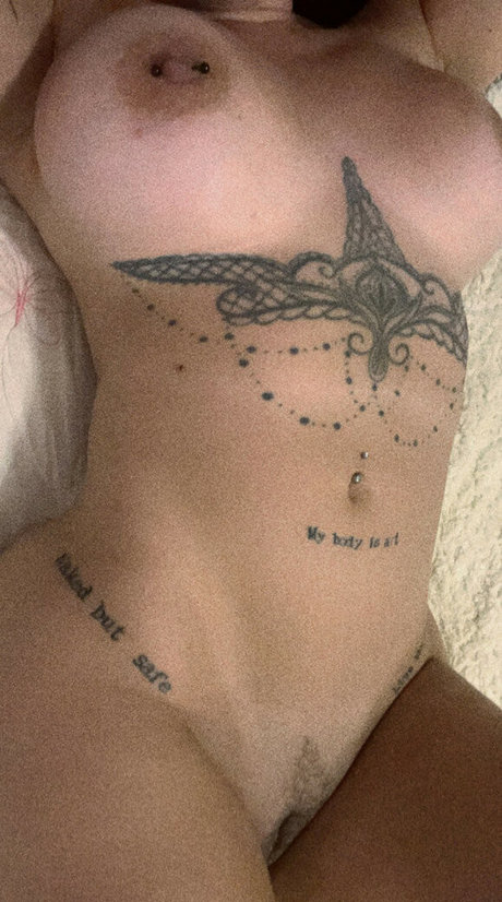 Jeskaline onlyfans model