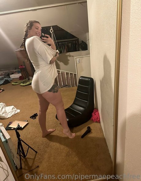 pipermaepeachfree onlyfans pics