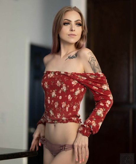 Officialbubblybrooke onlyfans nudes leak