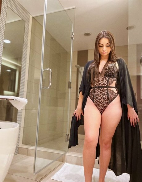 Lilbittyliv onlyfans