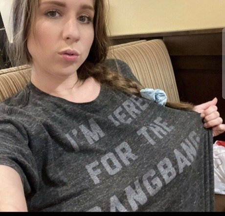 Alice Thomas onlyfans leak ass