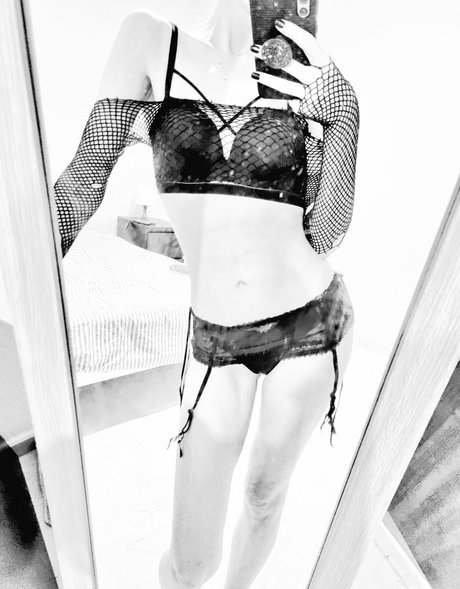 Chio Uyuni naked leaked onlyfans