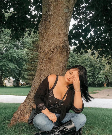 Emaliehall strip onlyfans