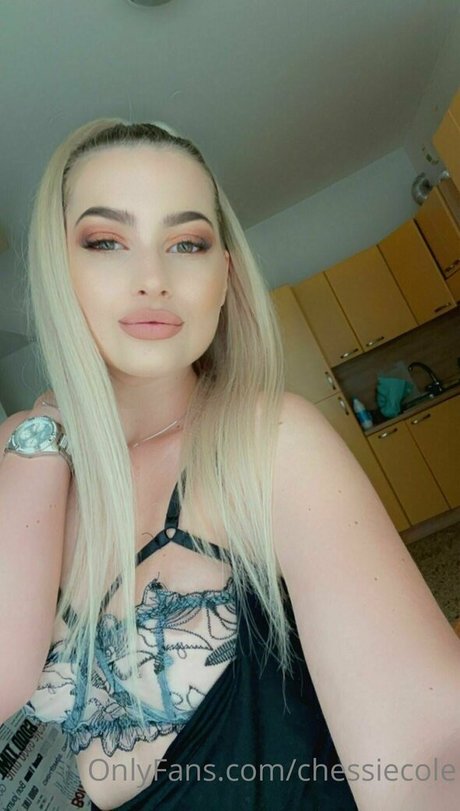 chessiecole nude leaks onlyfans