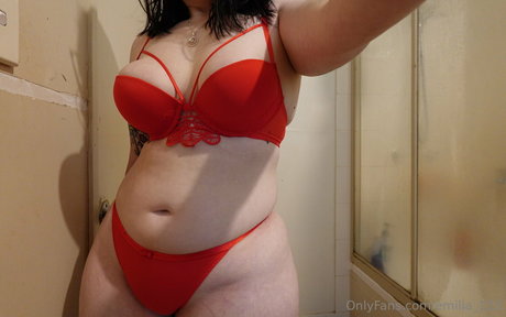 emilia 123 onlyfans nude