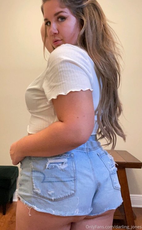 Darling Jones only fans content