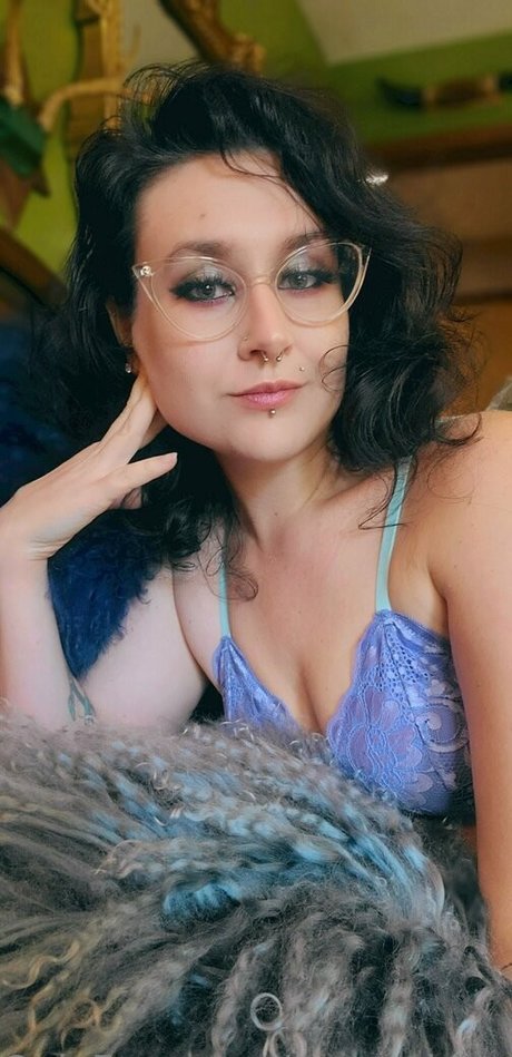 supergirlsnghostsfree leaked onlyfans