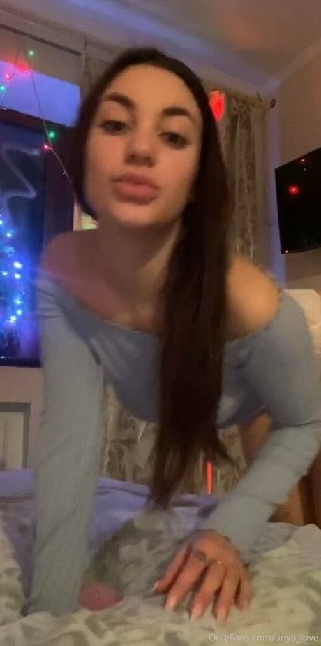 anyalove2 xxx only fans