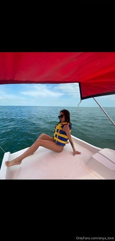 anyalove2 onlyfans leaks.