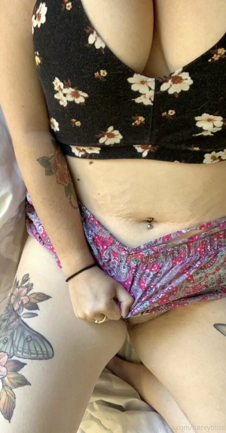 hazeybliss onlyfans fuck