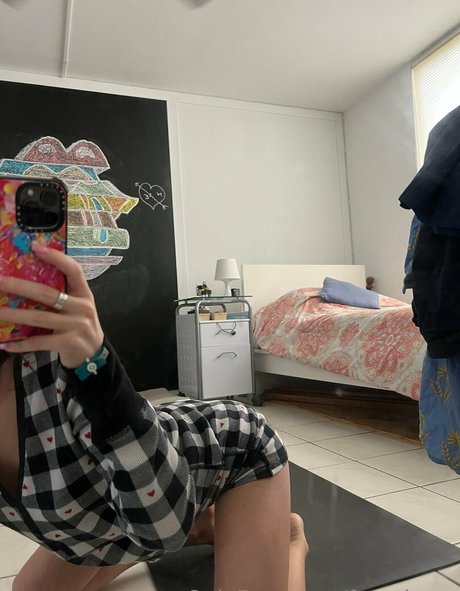 Frenchava nude onlyfans