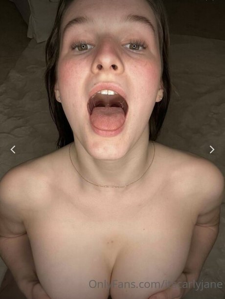 itscarlyjane porn actress image