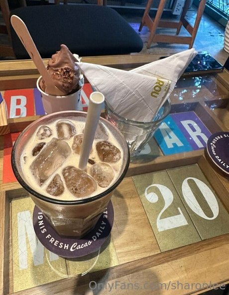 Sharon Lee pornographic actress images