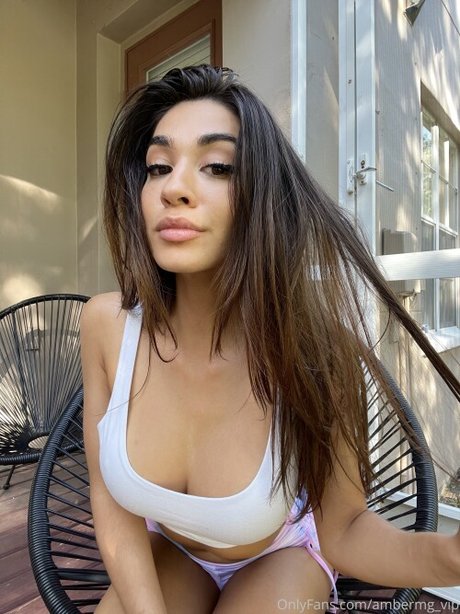 black onlyfans nude picture