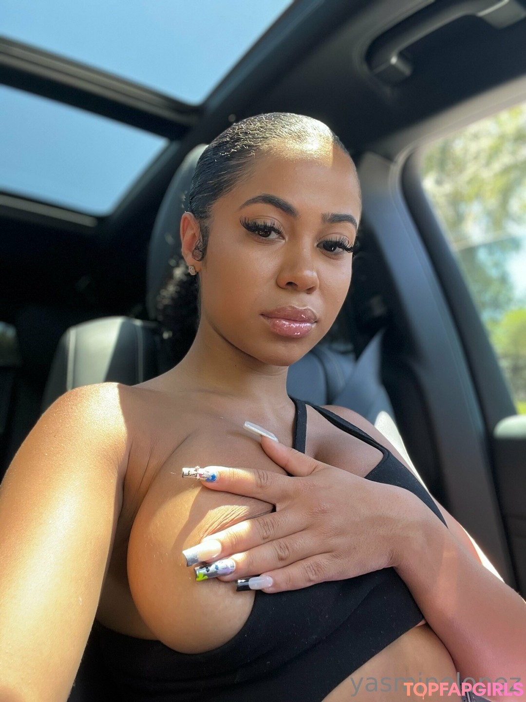 shemale handjob onlyfans porn picture