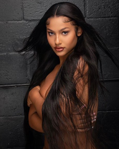 Erica Fontaine perfect star pictures