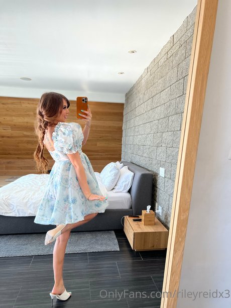 Riley Reid pretty model pic