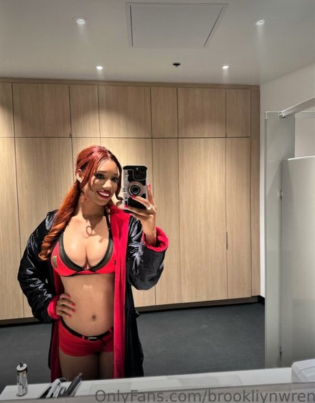 Brookliyn Wren star naked picture