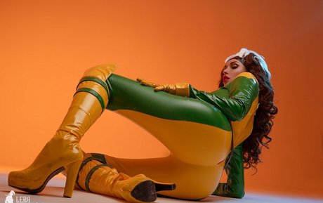 tiktok stars onlyfans beautiful naked photos