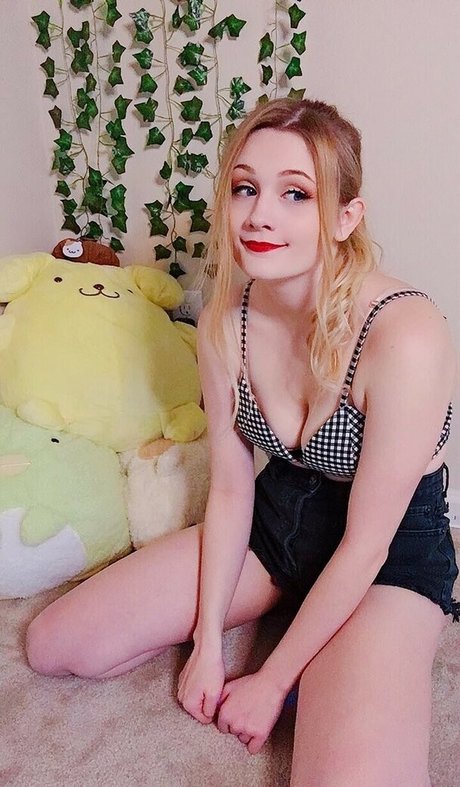 Miinu Inu sex actress archive