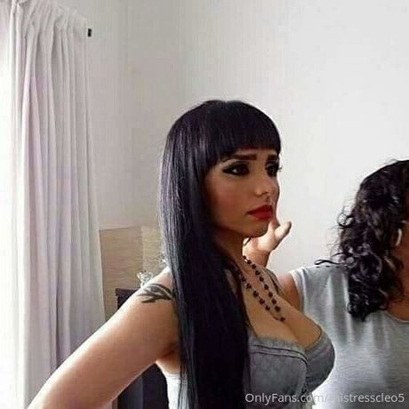 Mistress Cleopatra hd pornstar image