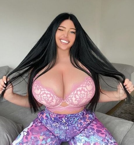 Claudia Rivier hot model archive