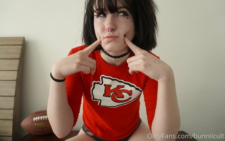 bunniicult exclusive actress pictures