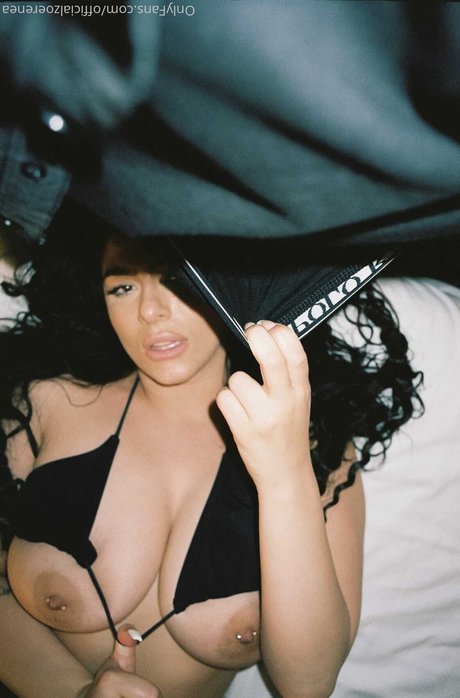 thezoerenea star perfect galleries