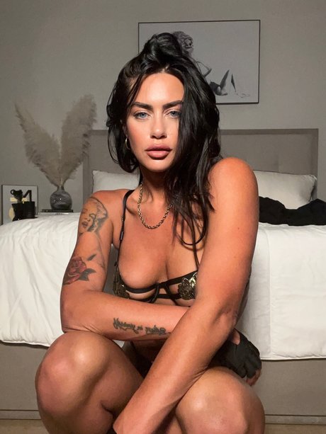 Mattie Lynn Breaux porn model photo