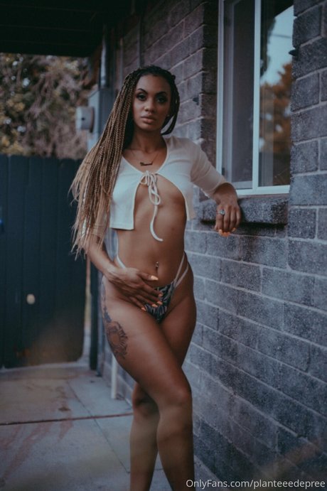 Depreeaz hd pornstar pictures