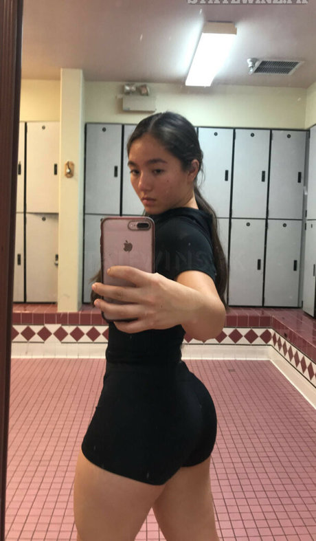 Eliza Chau pretty model galleries