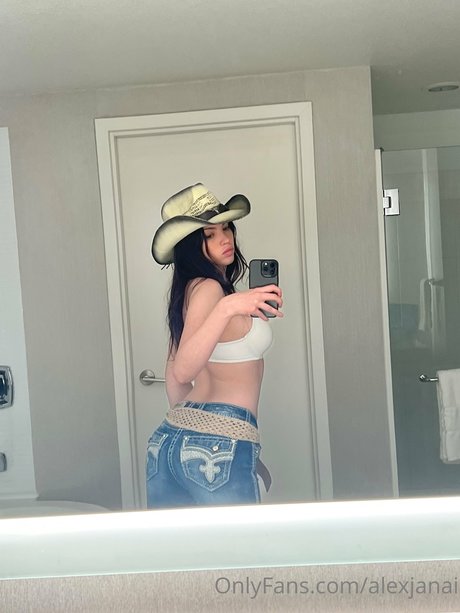 Alex Janai pornstar exclusive photo