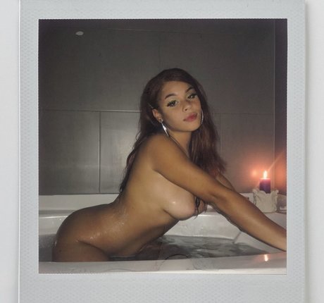 Naomij star hot images