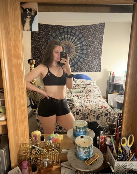 Dezbez420 art model picture