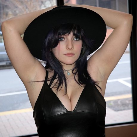 Xheatherbryantx high quality model image