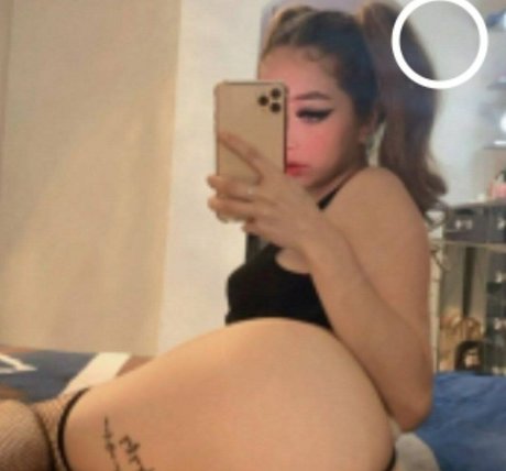 Yajana Cano hd star photos